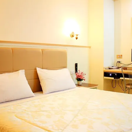 P.A. Ville Hotel Nakhon Sawan Exterior photo