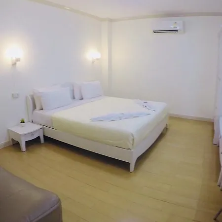 P.A. Ville Hotel Nakhon Sawan Exterior photo