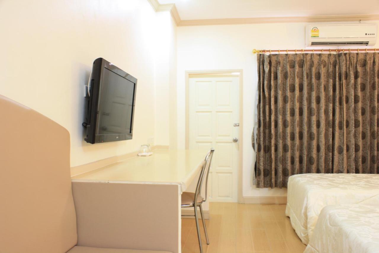 Hotel P.a. Nakhon Sawan
